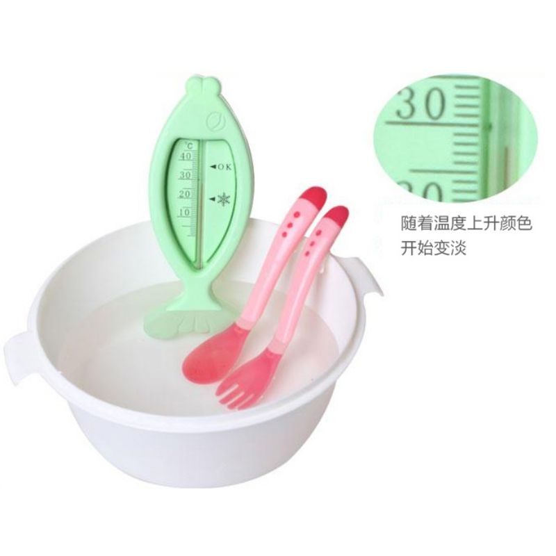Conjunto de utensílios de mesa infantil, 2 pçs/set, sensor de calor, colher de alimentação térmica, bebê, crianças, estofado de silicone