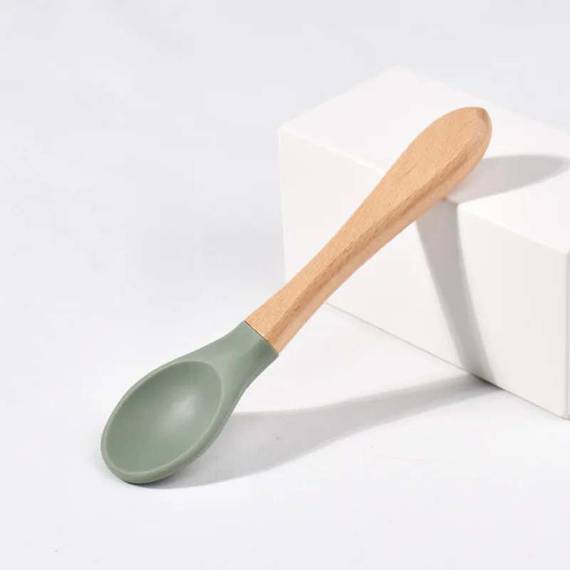 Lusikat vauvan ruokintalusikkahaarukka puinen kahva lusikkahaarukkasetti pehmeä silikonikärkinen lusikkahaarukka bpa-vapaa elintarvikelaatuinen vauva taaperoille: Punainen