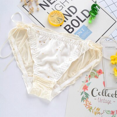 Japanese gold star ribbon decoration in the waist briefs Dalian original single underwear ice silk ladies: Milky white / L