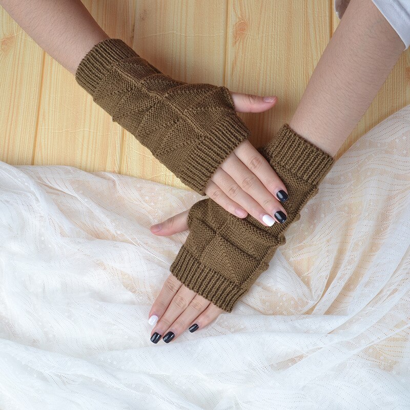 Autumn Winter Arm Cover Women Soft Crochet Knitted Arm Sleeve Solid Color Half Finger Gloves Outdoors Warm Mittens: khaki