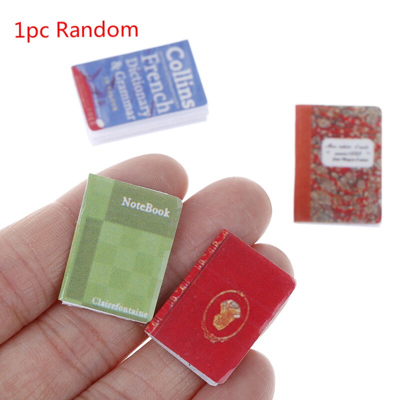 Schattige mini 1:12 poppenhuis miniatuur simulatie 1 bundel kranten poppenhuis miniatuur boek voor fantasiespel speelgoed accessoires: 1pc willekeurige