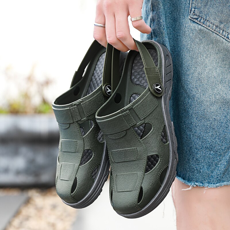 Hål skor herr herr sandaler träskor sandalier hombre skor sandler herr sandaler herr tofflor sommar sandal: Armygreen / 44