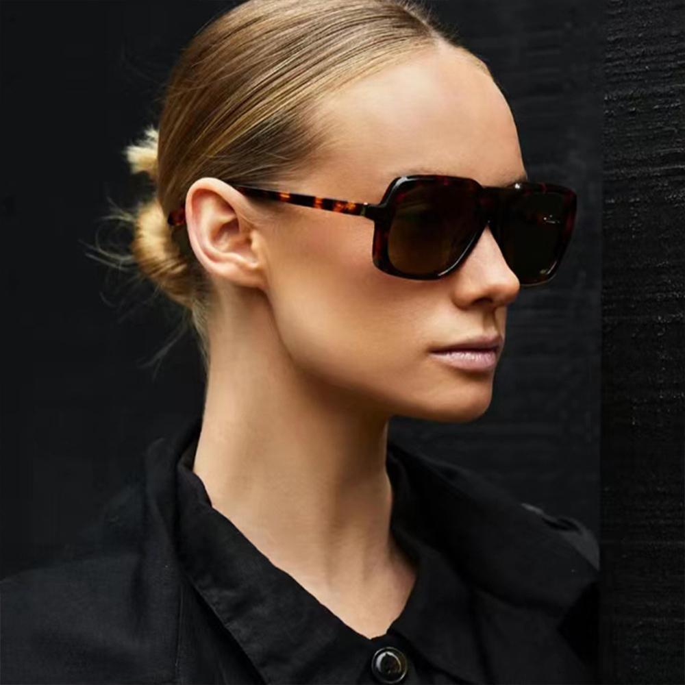 Gafas de sol Vintage para hombre y mujer, lentes de playa con gradiente de océano transparente, Retro, accesorio de verano