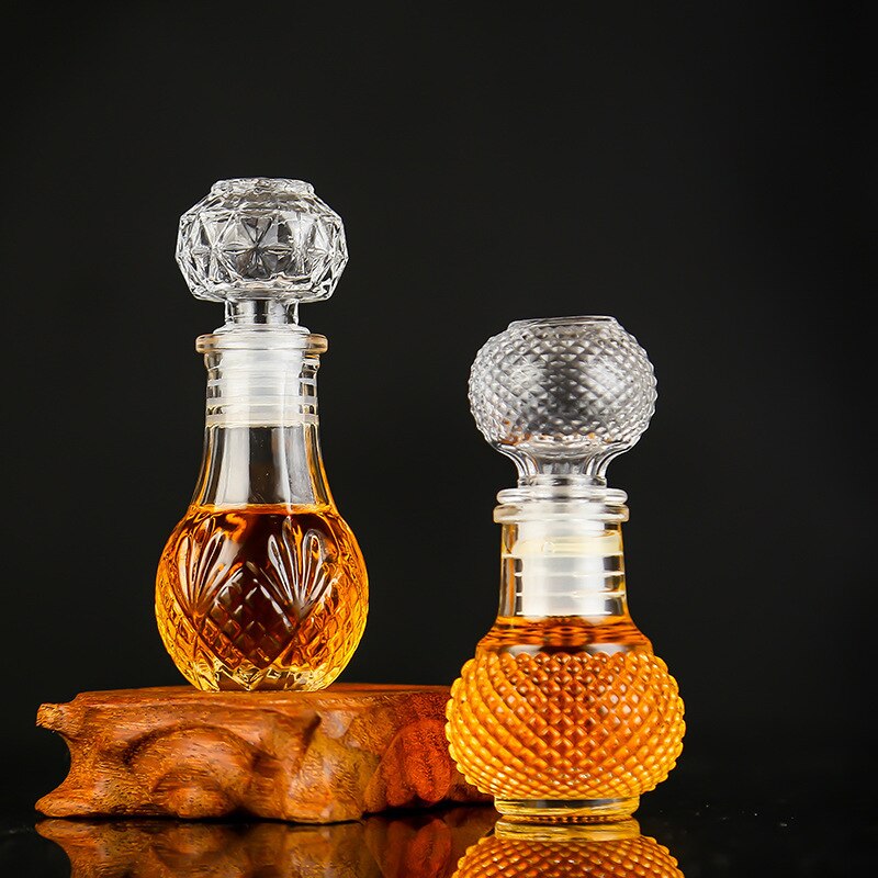 Botella vacía pequeña de Whisky, botella de vino de 50ml, Mini botellas de licor de Alcohol de vidrio con tapa de rosca