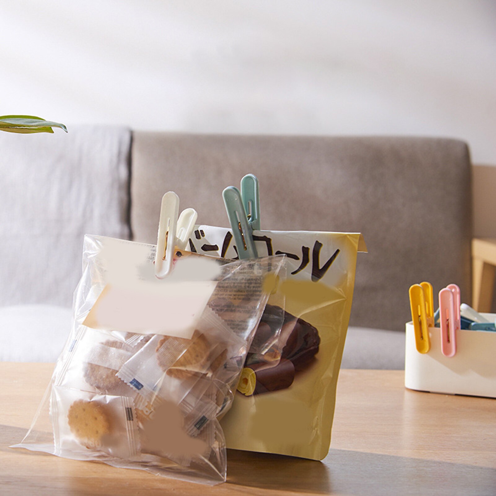 50Pcs Clothes Pegs Plastic Fixing Peg Windproof Household Clothespins For Home Laundry Drying Solid Color Snacks Clip Durable