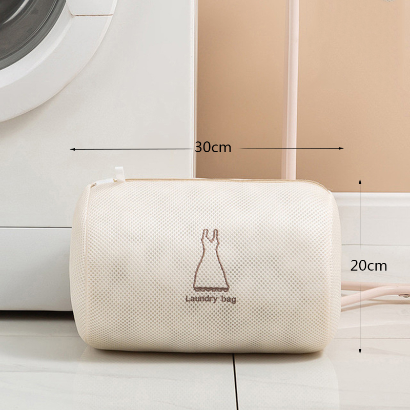 Mooie Beige Waszak Exqusite Geborduurd Patroon Voor Ingedeeld Wassen Fijne Mesh Wassen Tassen In Machine: A Cylinder