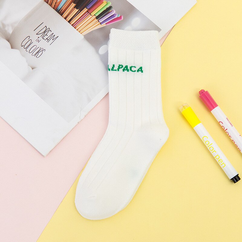 1 paio da 1 a 8 anni lettere colorate calzini lunghi per ragazzi ragazze calzini bianchi per studenti uniforme scolastica calzini di cotone autunnali bambini: green / 4 to 6 Years