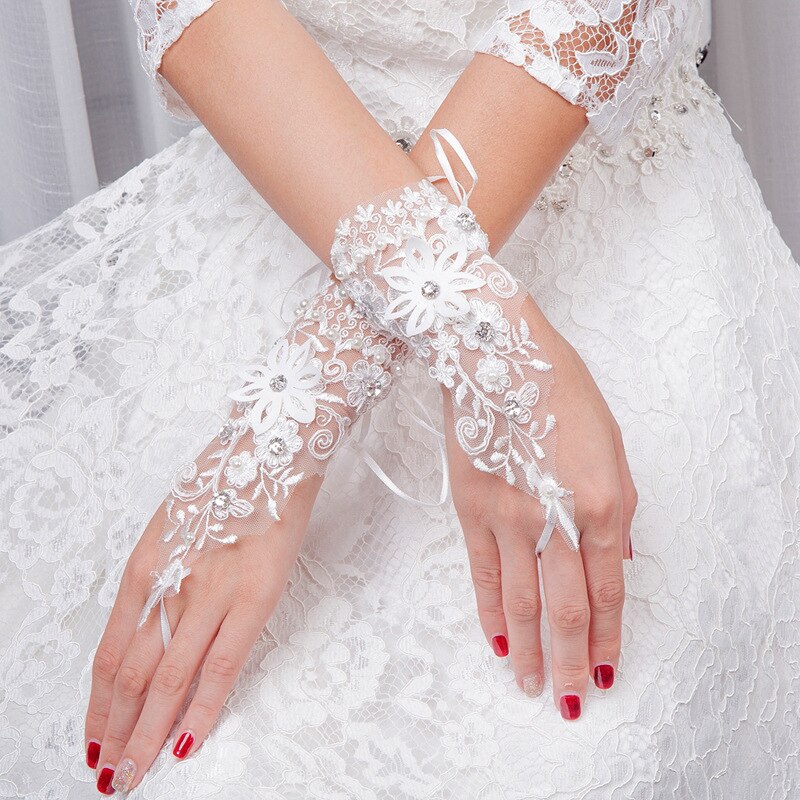 Guantes cortos de boda para novia, accesorios de novia con diamantes de imitación blancos, con cuentas de encaje y flores, sin dedos, ST017
