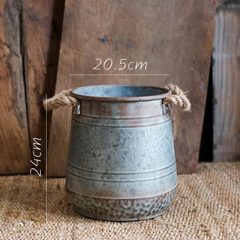 Vintage oude ijzeren emmer emmer bloem emmer bloempot vaas decoratie ornamenten kruidenierswinkel tuin: Oude boer 2