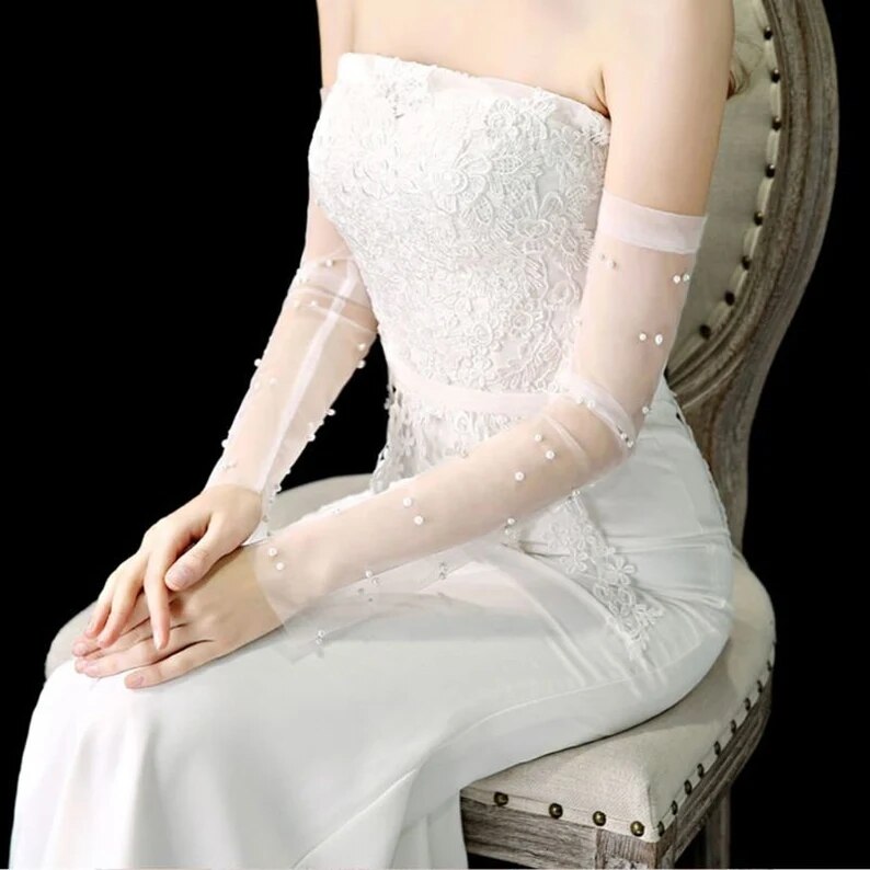 Braut Handschuhe Weiß Hochzeit Tüll Glänzende Perlen Handschuhe Oper Länge Fingerlose Elegante Hochzeit Arm Braut Schmücken Handschuhe 2022