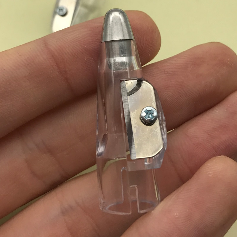 10pcs/lot Lip Pencil Sharpener Plastic Wood Lipstick Pencil Use Cheap Makeup Tools Kit Multipurpose Use Beauty Tool