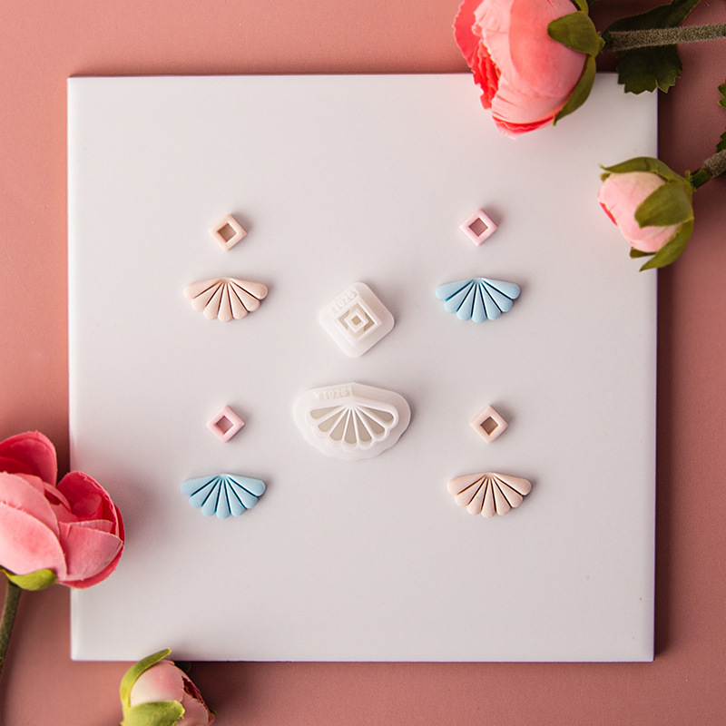 Cortador de arcilla polimérica Vintage, cortadores de arcilla de flores en relieve bohemio de loto para broches, joyería, pendientes, herramientas de fabricación DIY