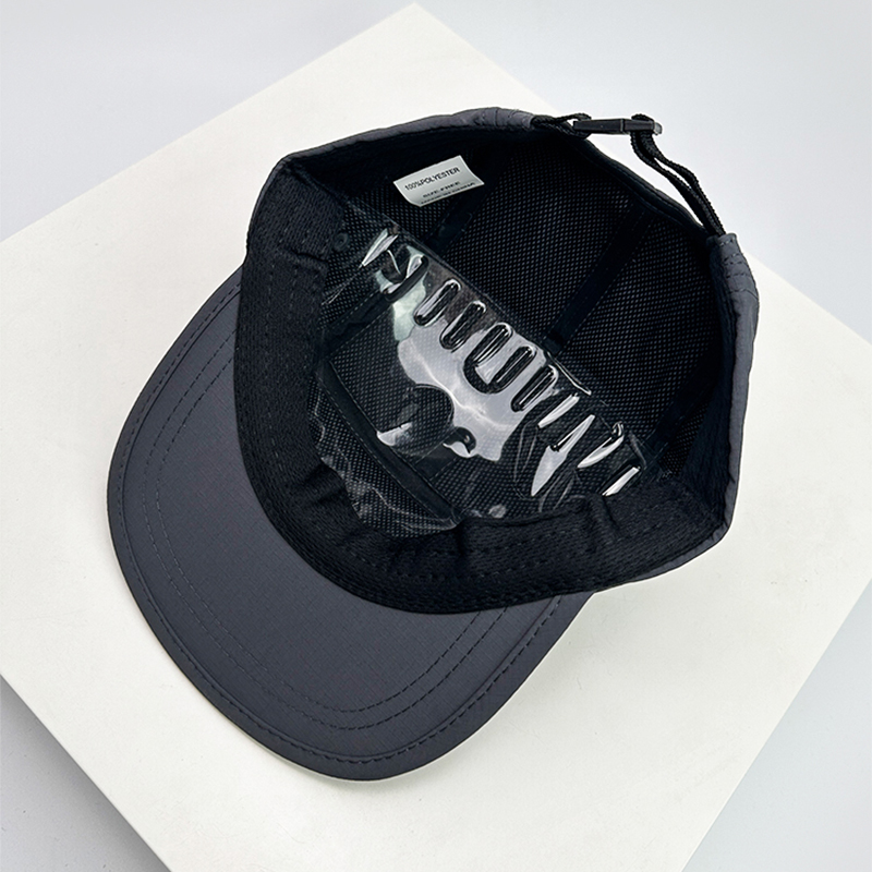 Unisex bogstaver flade tagudhæng hurtigttørrende baseballkasketter udendørs åndbare gade solskærm kasketter med spidser alsidige hiphop