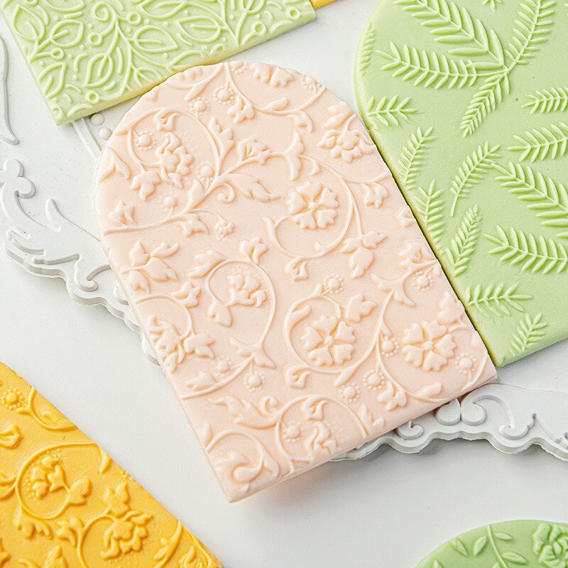 Kleine Bloem Bladeren Patroon Fondant Mold Acryl 3D Embosser Stempel Gebak Suiker Ambachtelijke Vorm Biscuit Cutter Cookie Pers Stempel