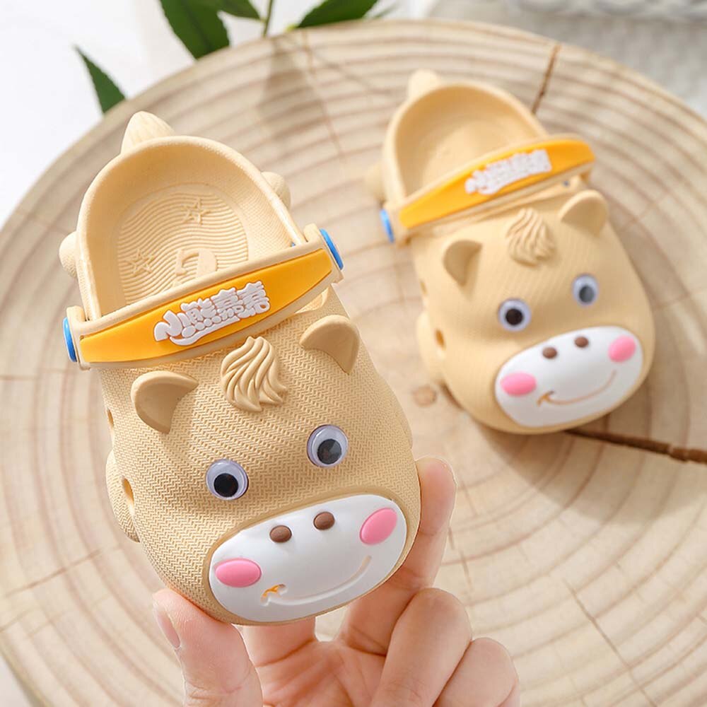 Barn trend søte tøfler sommer barn gutter sandaler tøfler jenter hull sko barn hull sko anti-skli sandaler: Kaffe / 13.5