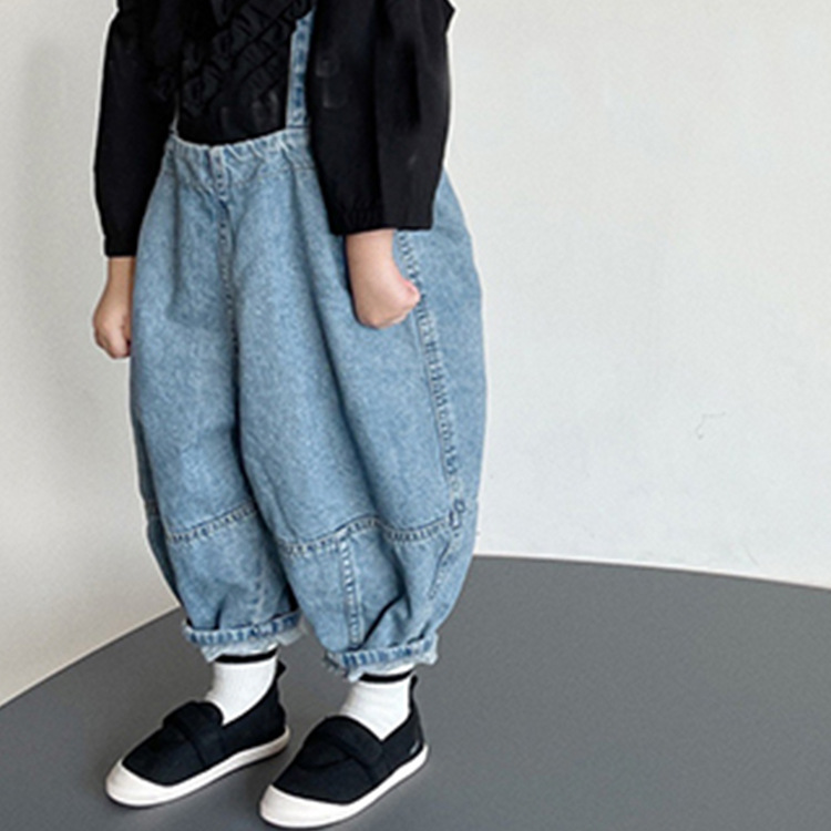 8561 freundlicher Kleidung Hosenträger Hosen Herbst Neue Jungen Mädchen verlieren Rettich Schlauch Geschlossen Füße Einfach Zu Tragen Jeans Gurt hosen