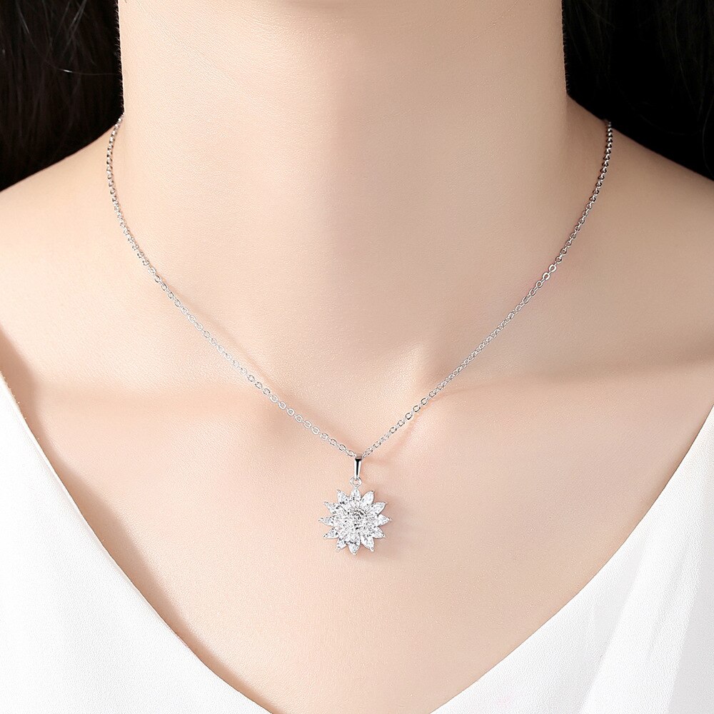 Collana con ciondolo girasole in acciaio inossidabile per donna collana Color oro argento con ciondolo fiore margherita collana girocollo gioielli da sposa ragazza