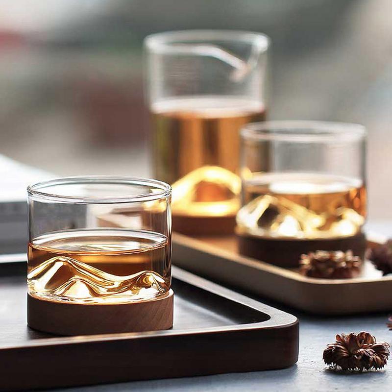 5oz bergsvinsglas med whiskyglas med träbotten japansk hushållstekopp i massivt trä