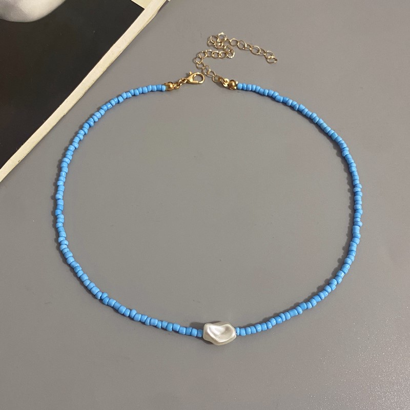 Boho perlehalskæde til kvinder imiteret perle frøperlekæde kort choker halskæde håndlavede smykker til kvinder: Rust rød