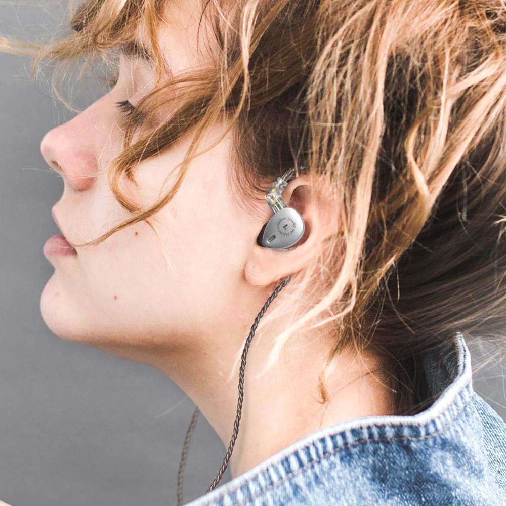 KBEAR KB06 2BA+1DD Hybrid Hifi Music Monitor DJ Studio CNC Metal Running Sport In Ear Stereo Earphone Headset Earbuds