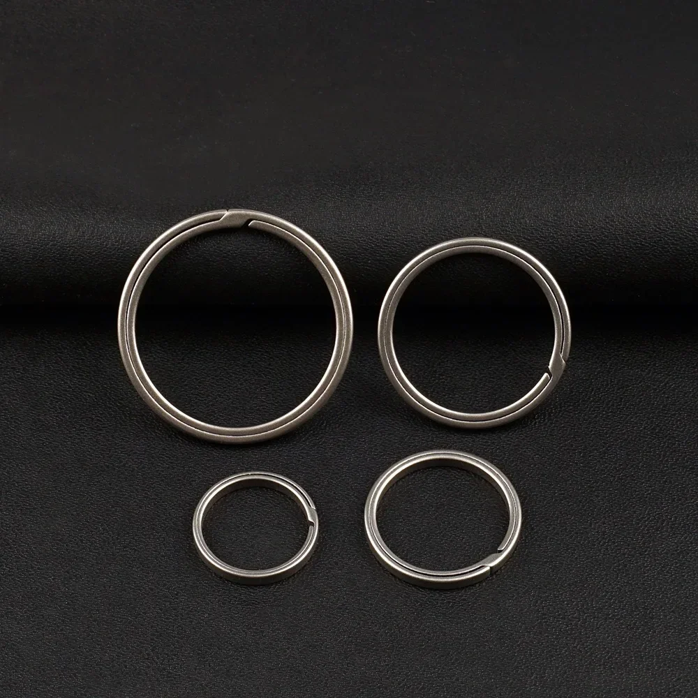 Titanium Alloy Key Rings Durable Elastic Metal Multi-purpose Key Ring Adult Keychain Accessories
