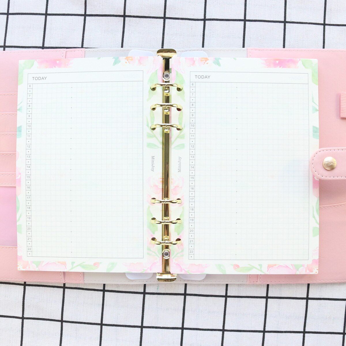 Domikee cute candy flower 6 holes filling inner paper sheets for binder spiral notebooks stationery:line daily planner A6A5