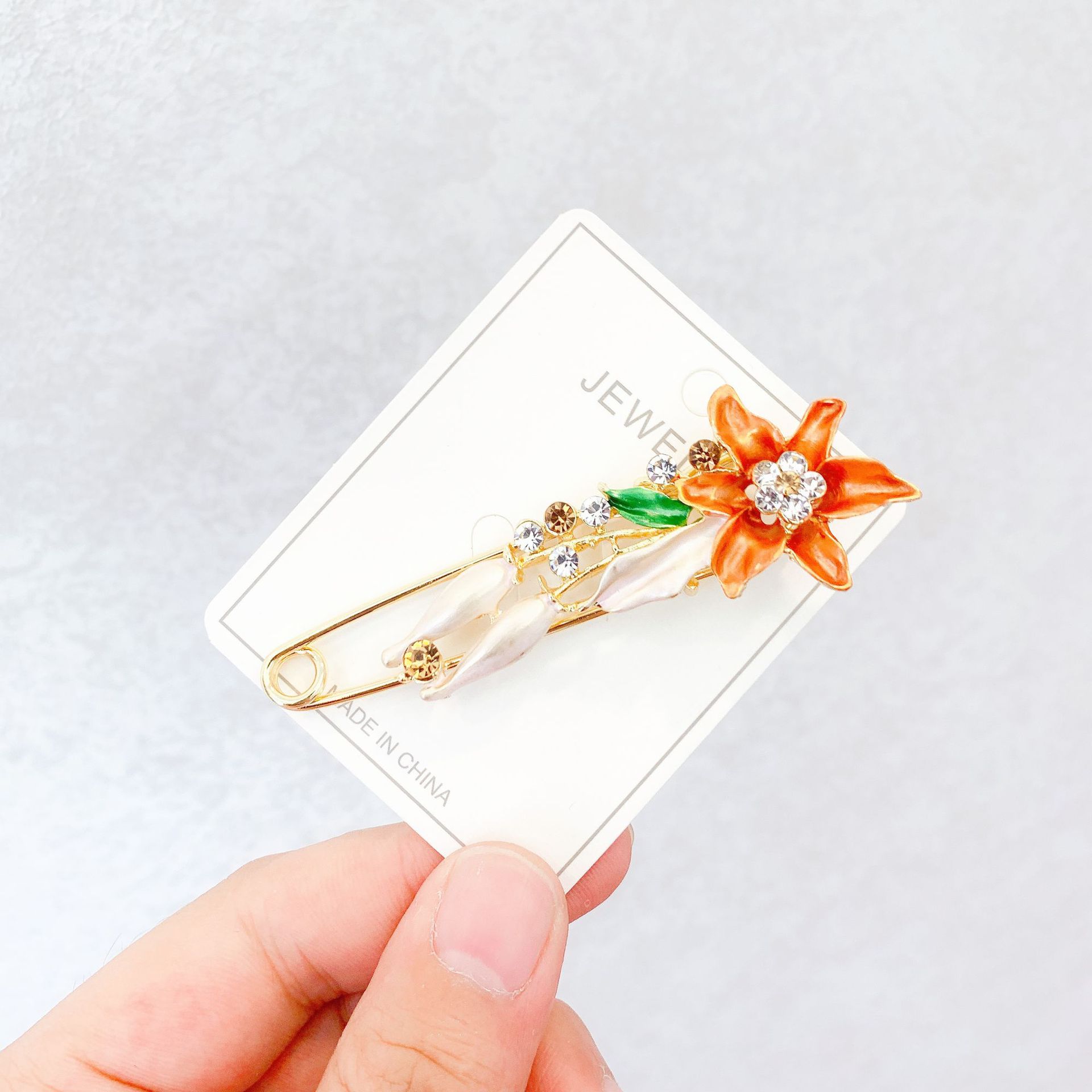 Sjal blomst broche diamant olie lilje tulipan sommerfugl stor nål sikkerhedsnål frakke kjole anti-genskin silke tørklæde spænde: 8
