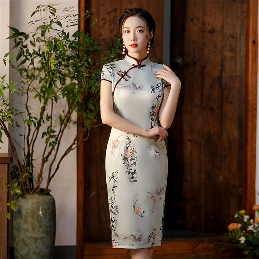 2022 Traditionele Chinese Kleding Voor Vrouwen Sexy Elegante Verbeterde Qipao Bloemenprint Jurk Banket Side Slit Strakke Cheongsam