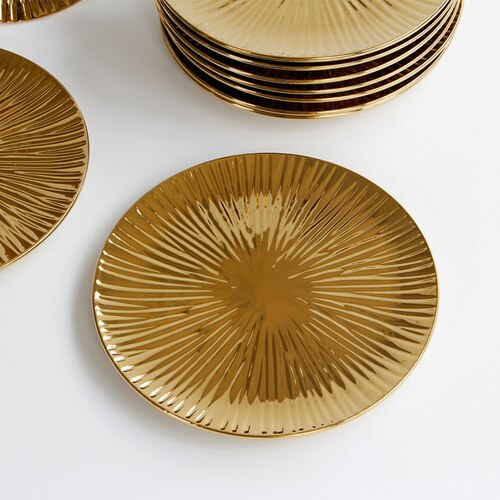 EuropeanGolden ceramic plate Pizza Dessert Steak Dinner Set Porcelain Tableware Decorative pastry Fruit Salad Food Tray: 18.5x18.5x2cm