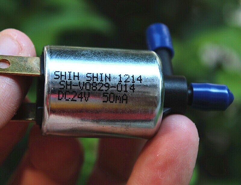 U.S. Solid 1 Brass Electric Solenoid Valve 24VDC Normally Closed VITON Air Non-potable Water Fuel