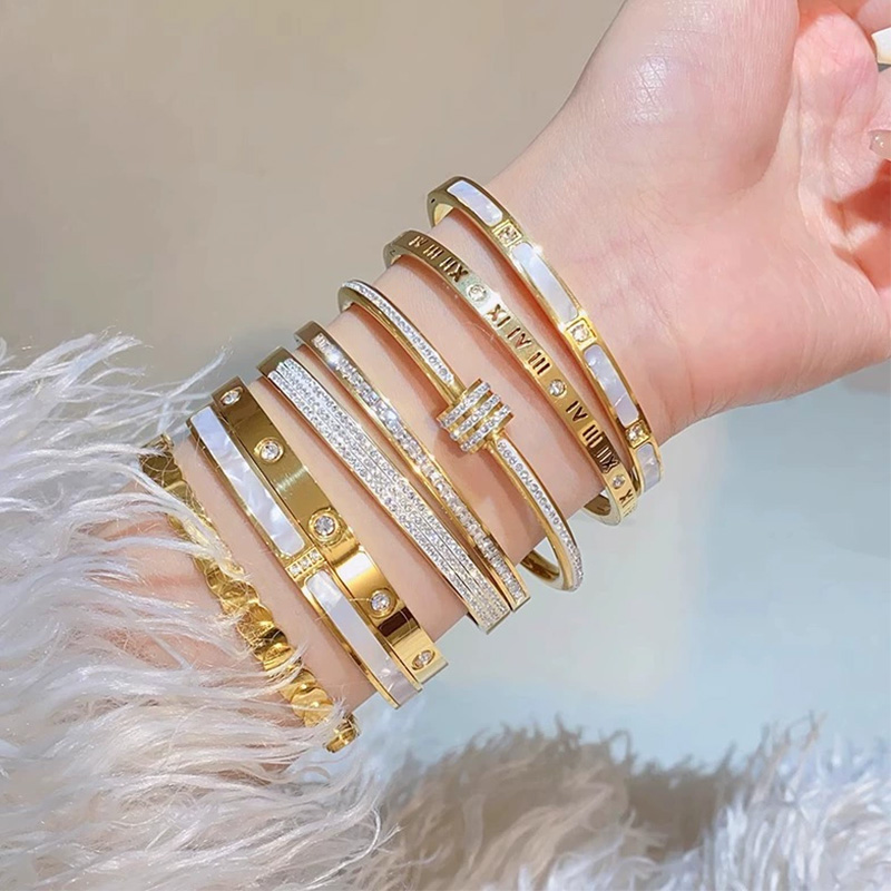 Luxury Gold Plated Bangles Jewelry Women's Hand Bracelet Stainless Steel Bangle for Women Accessories Mother's Day