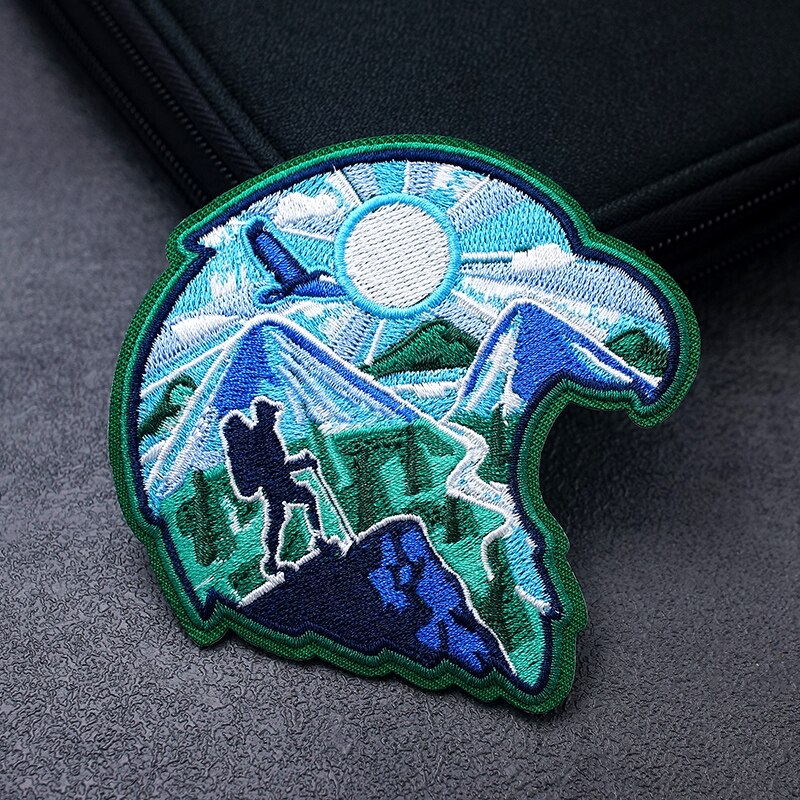 Bergbeklimmen Size:8.6X8.1Cm Patches Borduren Applique Strijken Naaien Levert Decoratieve Badges Voor Kleding Blauw