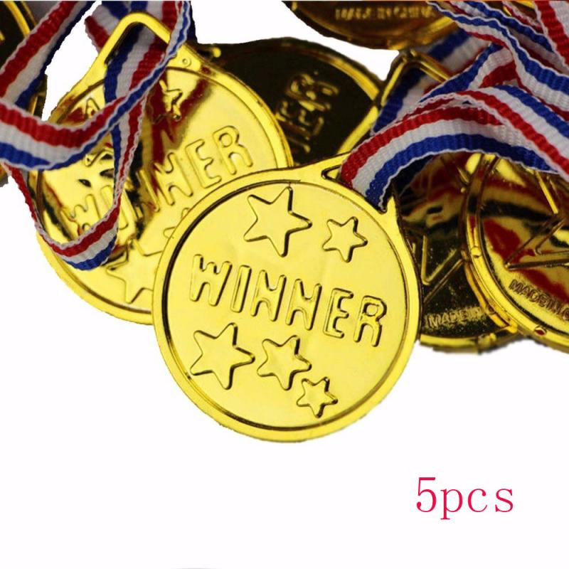 Gold Plastic Childrens Winners Medals Sports Day Winner Party Bag Awards for Kid， Party Bag Prize Awards Toys For Kids Party: 5pcs