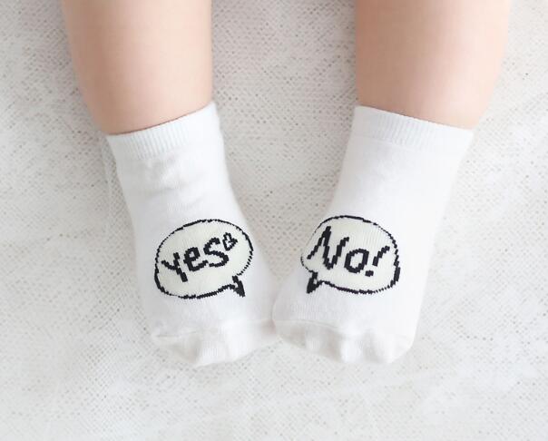 Hylidge Ja/Geen Print Wit Zwart Baby Meisje Jongen Sokken Anti Slip Zachte Katoenen Kinderen Meisje Sokjes Voor pasgeboren Tot 4 Jaar 1 Paar: White / 24M