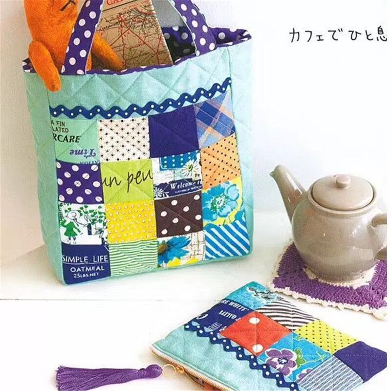 Dekaim 70 stuks patchwork-stoffen, 25,25 cm, patchwork-bedrukte stof, vierkante katoenen patch, gebruikt voor doe-het-zelf handwerk (kleine combinatie van bloemenstoffen