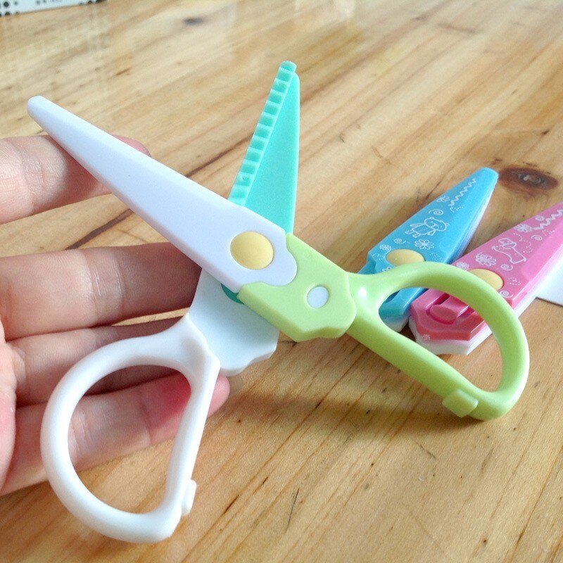 FAI DA TE Carino Kawaii di Colore Della Caramella di Plastica Forbici Per Taglierina di Carta Scrapbooking Bambini di Scuola Forniture per Ufficio di Cancelleria Coreano