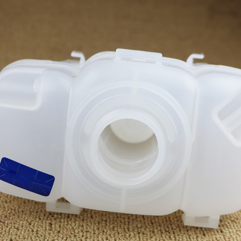 For Volvo S60 S80 V70 XC70 XC90 Expansion Tank Hamman Coolant Expansion Tank 30741973 car