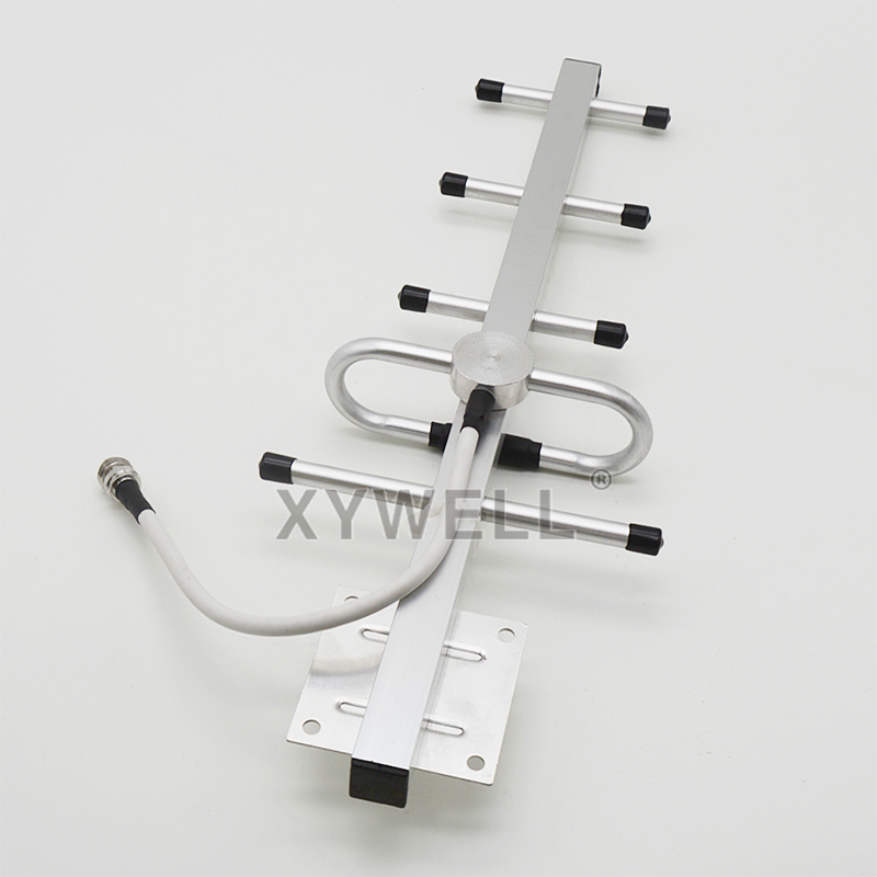 8dBi/13dBi Gain 3g 4g GSM Antenna 2g 3g Yagi Antenna 2g 3g 4g 900/1800/2100 Outdoor Antenna 2G 3G 4G LTE External Yagi Antenna