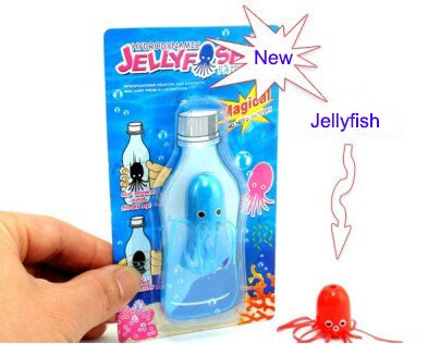 Magical Cute Jellyfish Magic Tricks Comedy Close Up Magic Octopus Swim in Bottle Illusion Magica Gimmick Props Toys for Children