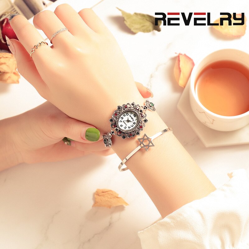 Luxury Women Watches Ladies Rhinestones Bracelet Watch Clock Mujer Small Dial Quartz Watch Relogio Feminino