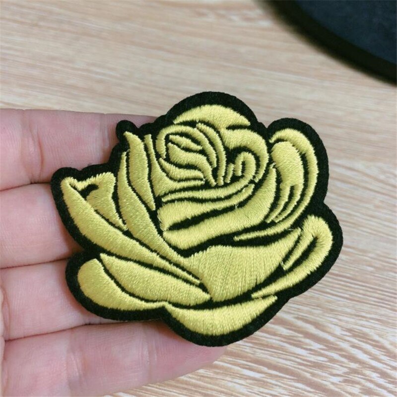 5 pièces/lot coudre/fer sur Patch pour veste en jean brodé Applique Badge Rose fleur Patch pour vêtements tissu vêtements bricolage: Yellow 5pcs