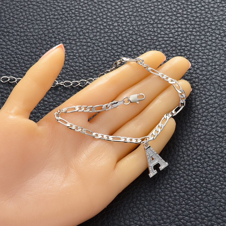 Anniyo 21cm + 10cm przedłużka do łańcuszka/A-Z początkowa kolor srebrny list Anklet kobiety alfabet biżuteria łańcuszek na kostkę Figaro łańcuchy # 233806B