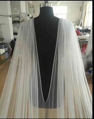 Giacca da sposa realizzata con scialle da sposa in pizzo floreale - Lunss