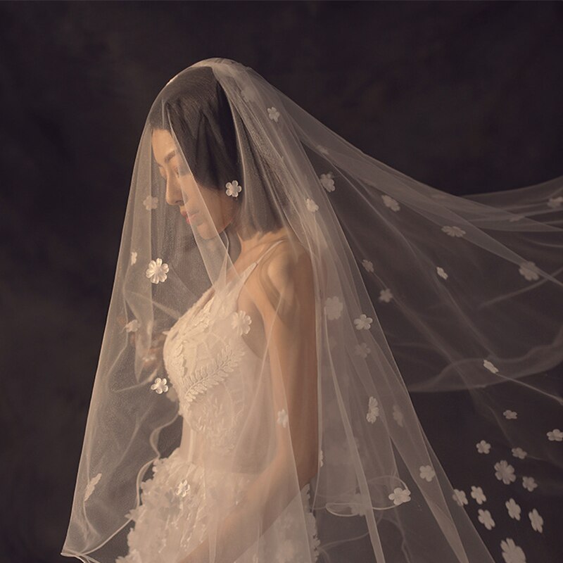 Blomma bröllop tillbehör 3m svansslöja brud romantisk bröllopsslöja 1 lager spets utan kam