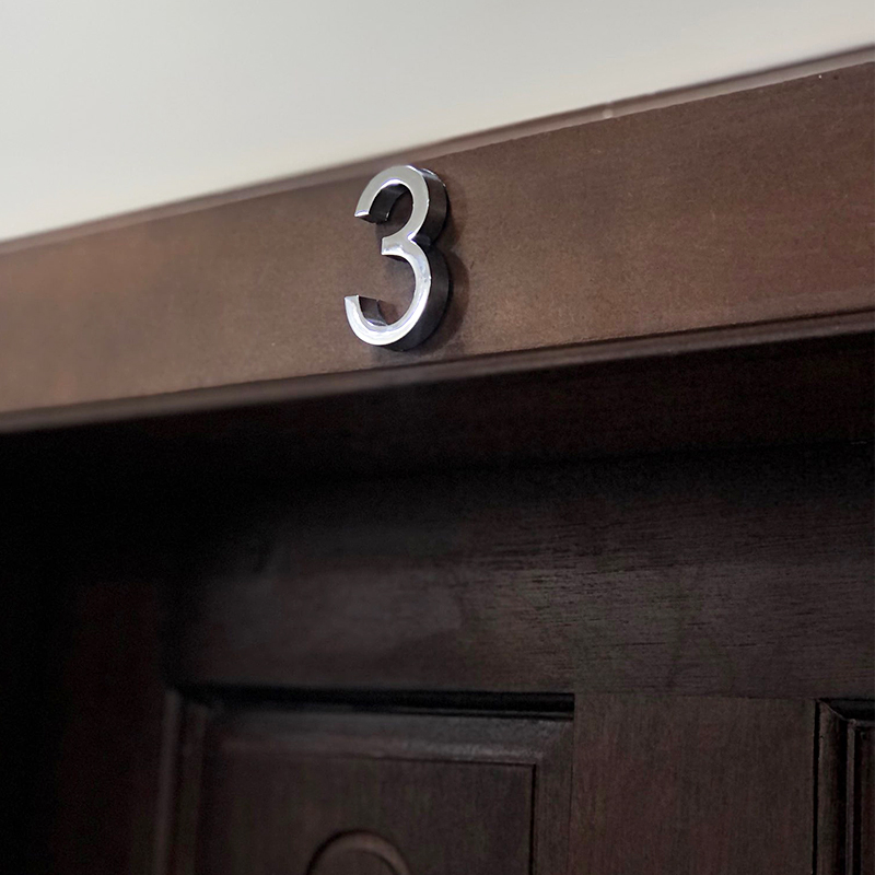 1pc 60mm Numero civico esterno Numeri autoadesivi per esterni Adesivi per porte Cartello per indirizzo Cartello da 2,35 pollici Plastica 3D # 0-9