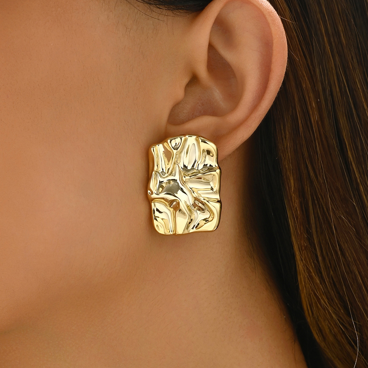 Pendientes geométricos irregulares de Color metálico para mujer, aretes con personalidad de estilo minimalista, de joyería 2024: Color amarillo dorado claro