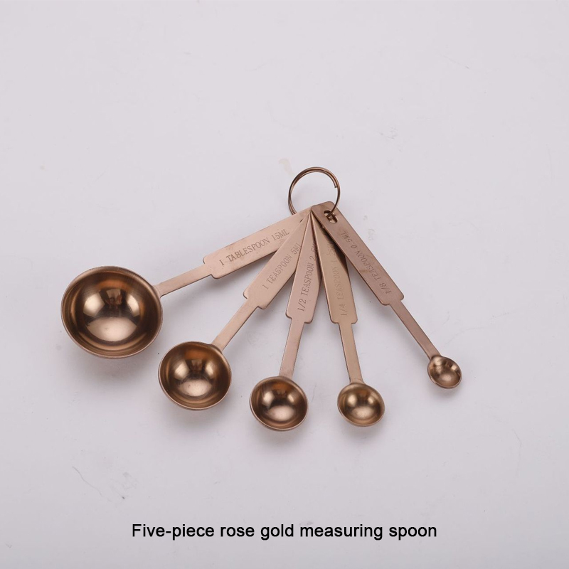 304 stainless steel kitchen measuring tool five-piece modern rose gold baking stainless steel measuring cup measuring spoon set: I