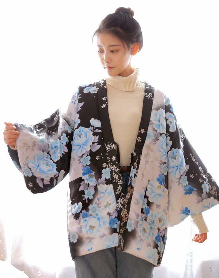 Kimono abrigado japonés de Invierno para mujer, abrigo Haori acolchado de algodón grueso, ropa de abrigo holgada con estampado Floral W035: 8