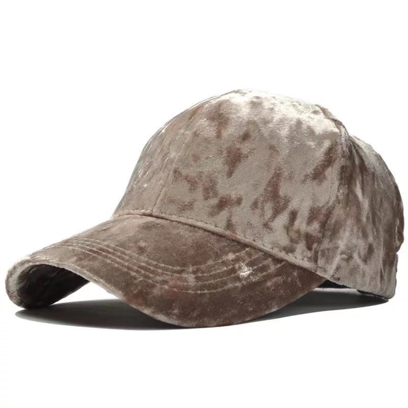 Koreaanse Versie Van De Gouden Fluwelen Glad Cap Baseball Cap Mannen En Vrouwen Herfst/Winter Mode casual Gebogen Rand: Khaki