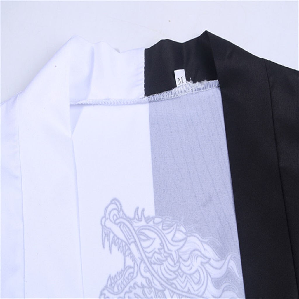 Japanese Kimono Men Japanese Style Half Sleeve Mens Kimono Dragon Totem Summer Mens Cardigan Asian Clothes Men